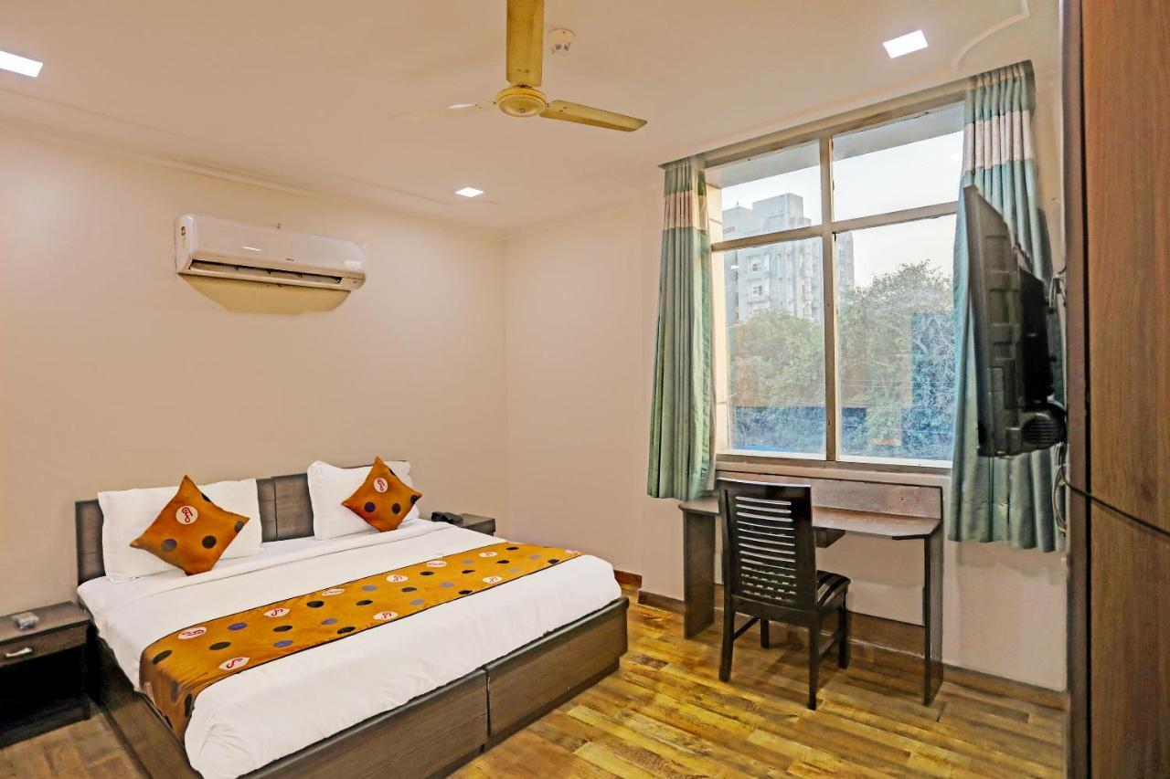 Hotel Grand Tushar - Ghaziabad Railway Station Extérieur photo