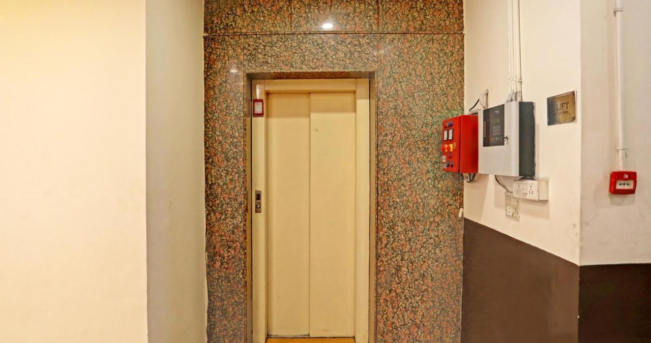 Hotel Grand Tushar - Ghaziabad Railway Station Extérieur photo