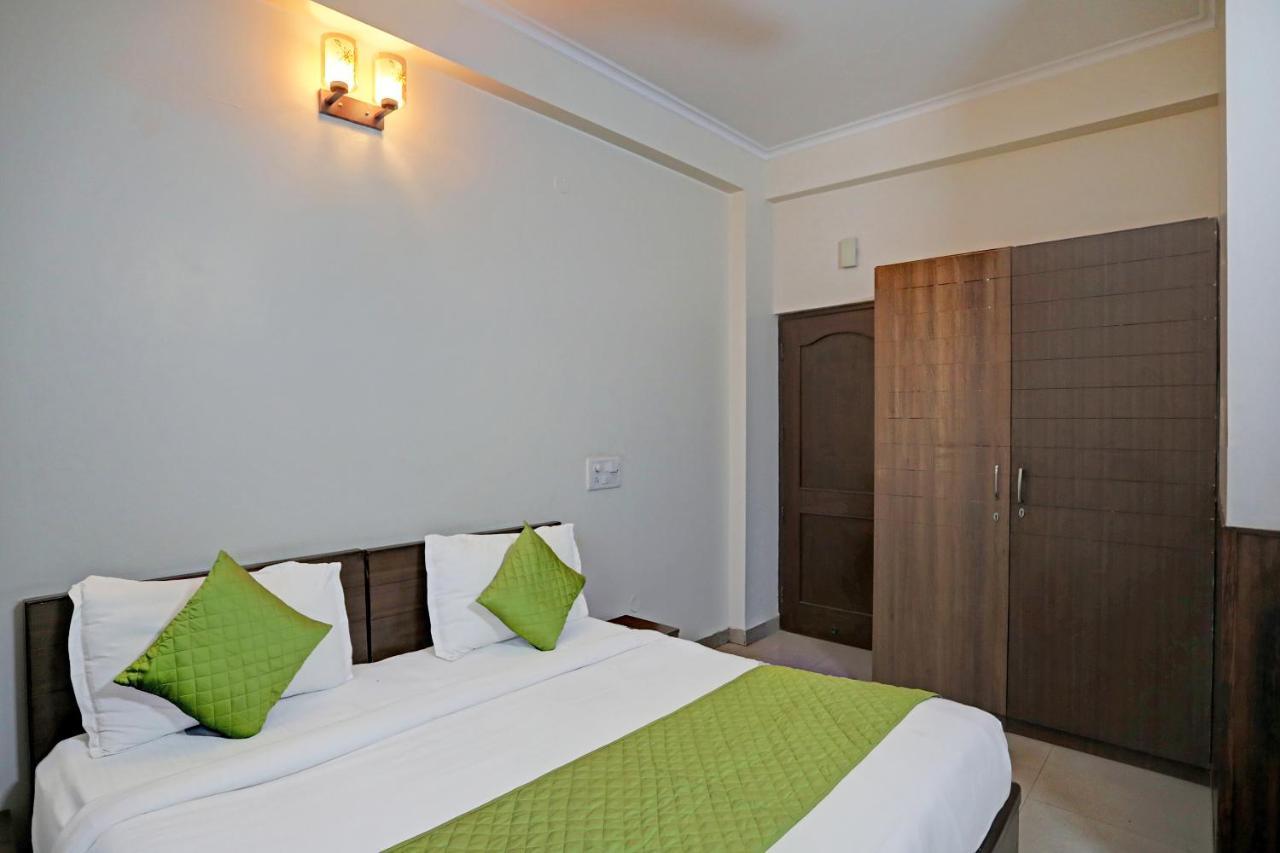Hotel Grand Tushar - Ghaziabad Railway Station Extérieur photo