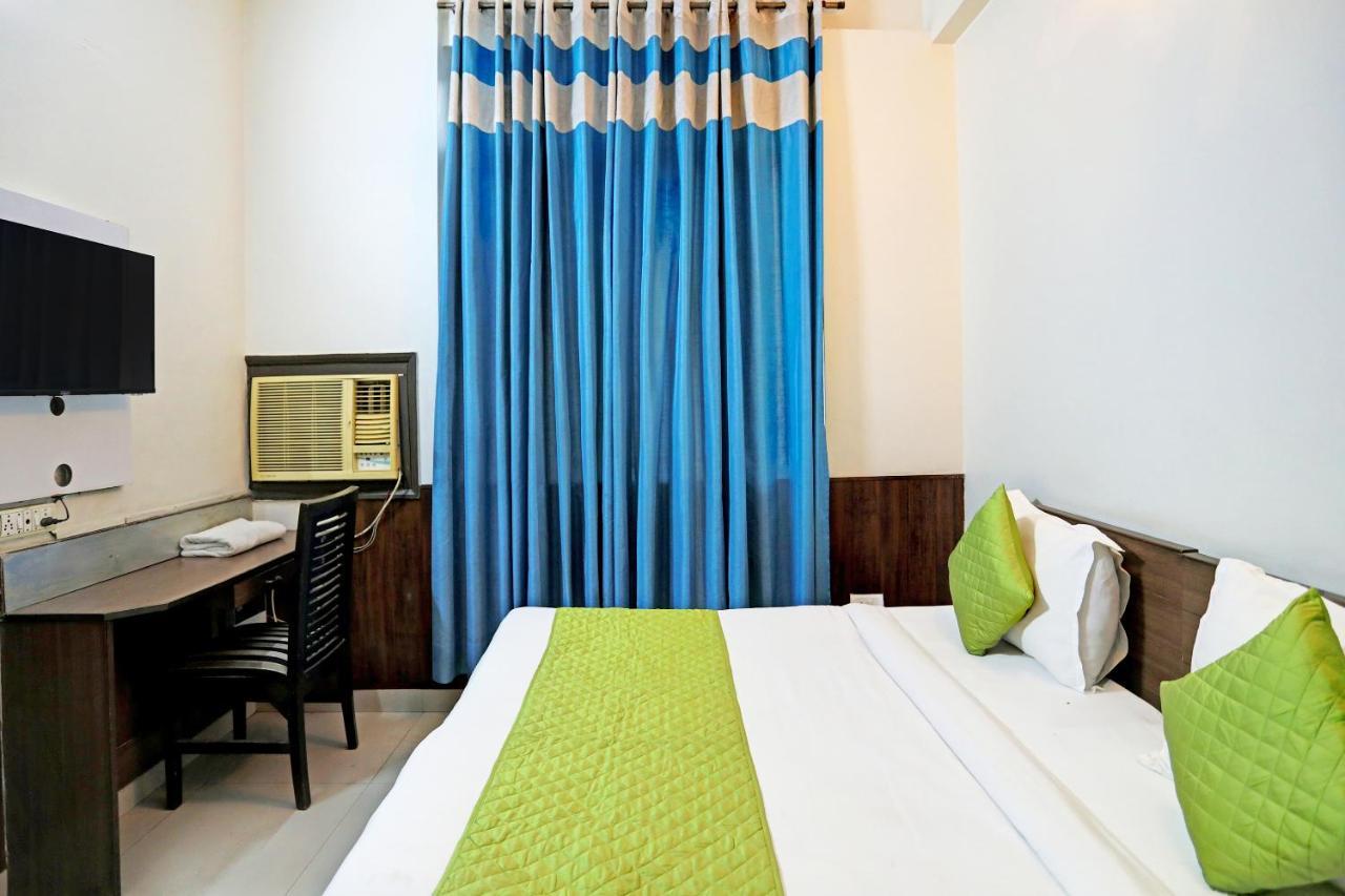 Hotel Grand Tushar - Ghaziabad Railway Station Extérieur photo
