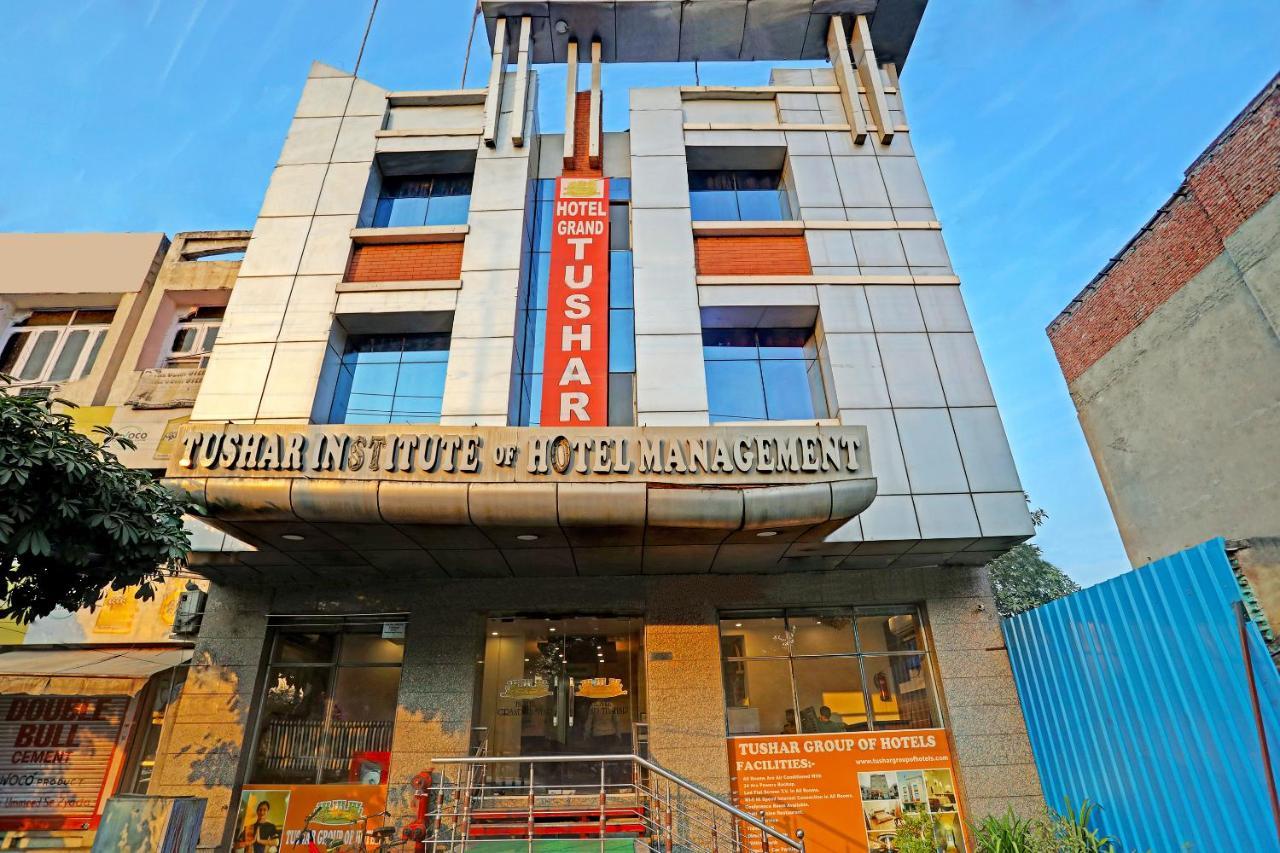Hotel Grand Tushar - Ghaziabad Railway Station Extérieur photo