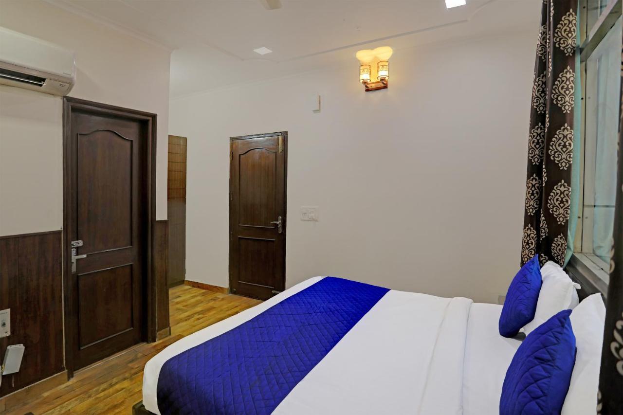 Hotel Grand Tushar - Ghaziabad Railway Station Extérieur photo